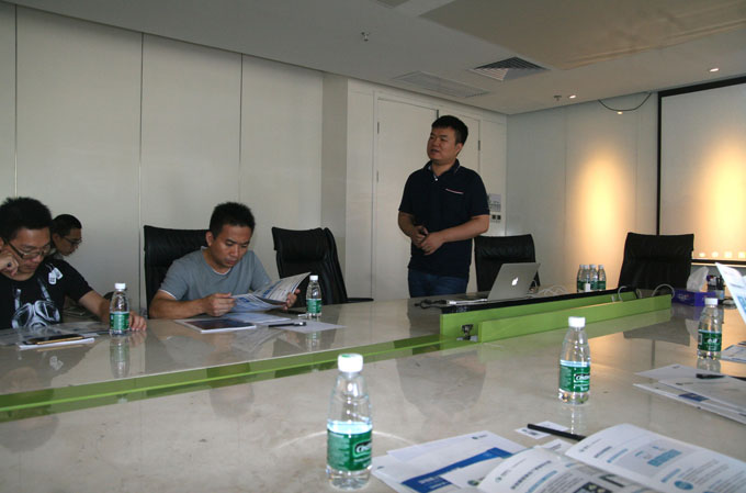 參與超融合、虛擬化、企業級無線、可視化安全等課程培訓